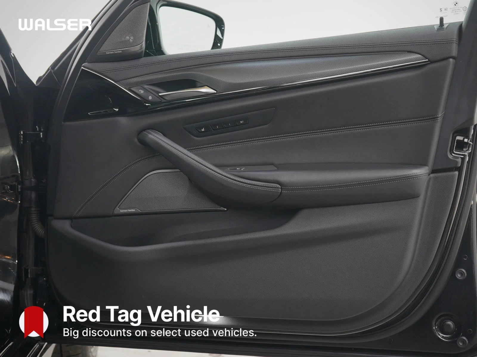 Used 2023 Black Sapphire Metallic BMW  image 13