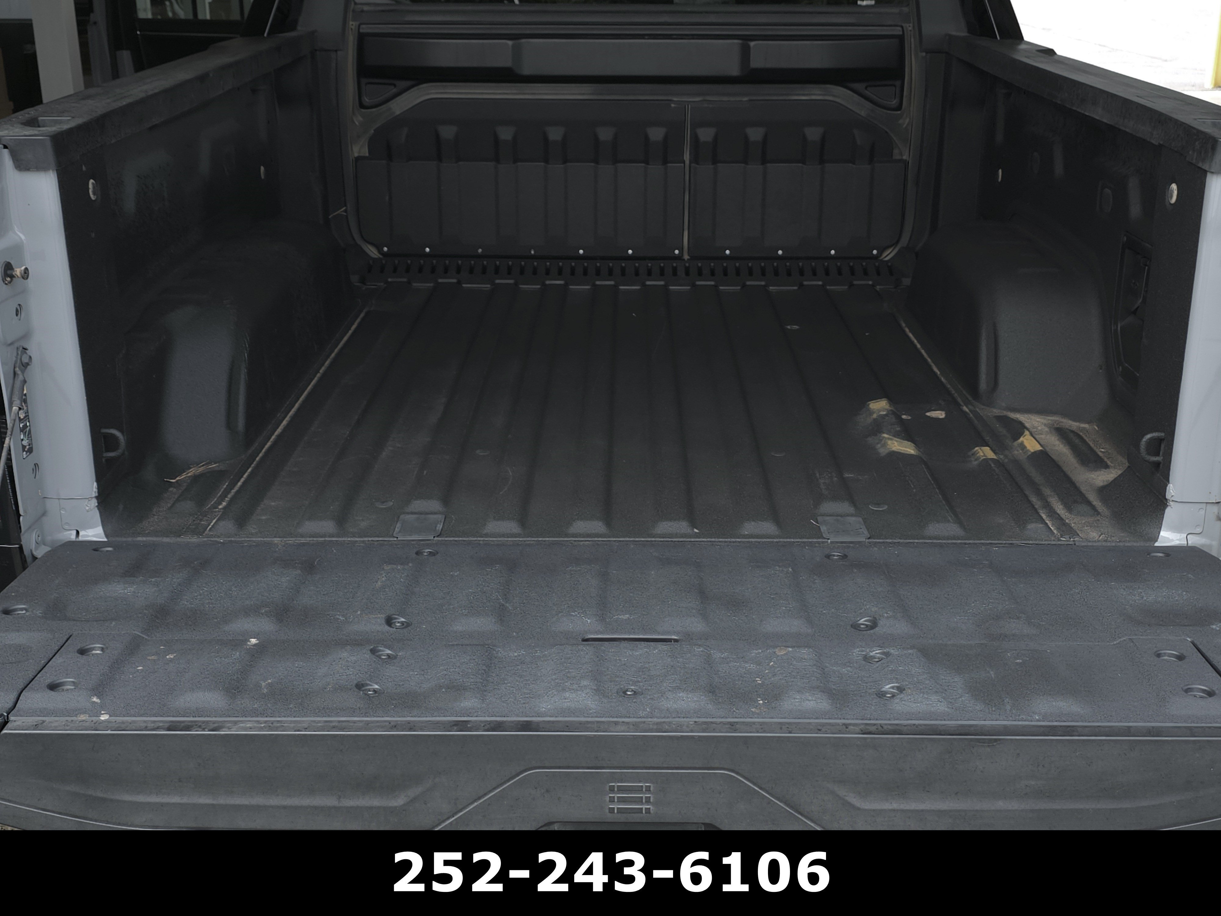 Used 2025 Thunderstorm Gray GMC Max Range Denali image 36