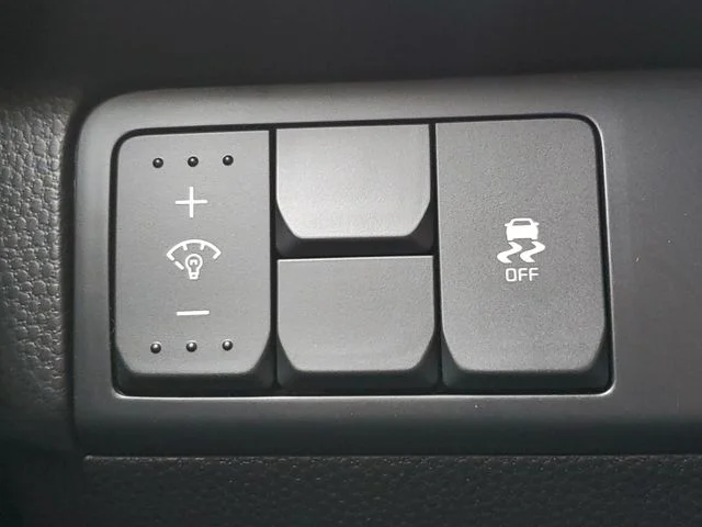 Used 2018 Green Kia Base image 27