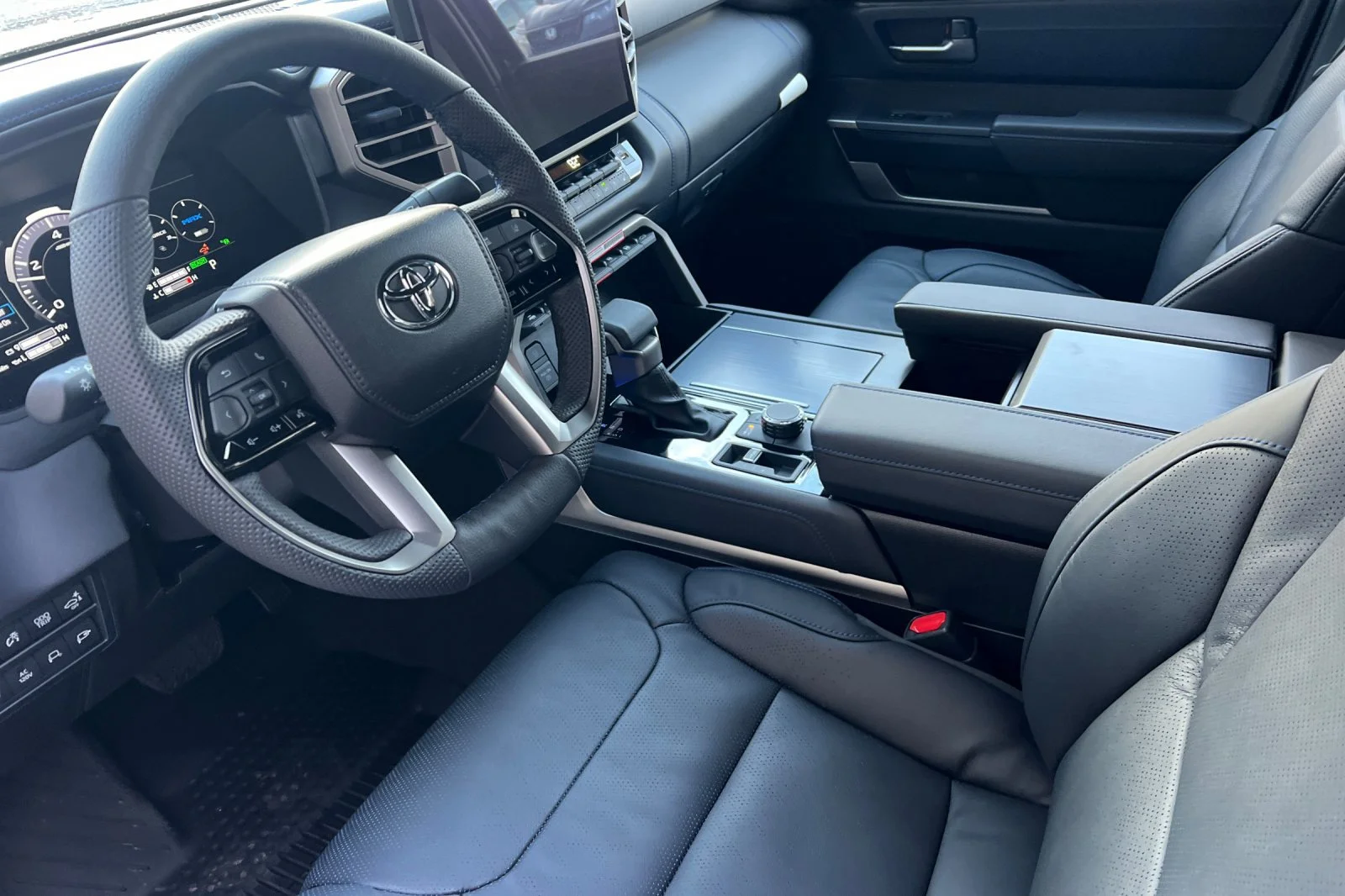2026 Toyota Tundra Platinum - Photo 7
