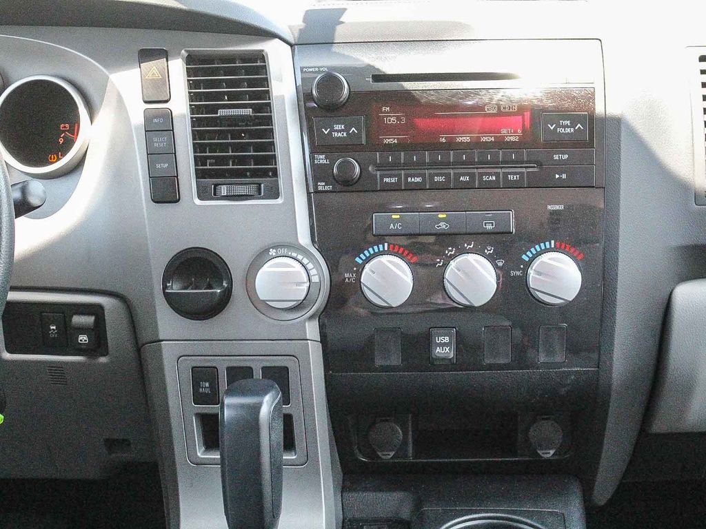 Used 2012 White Toyota Grade image 14