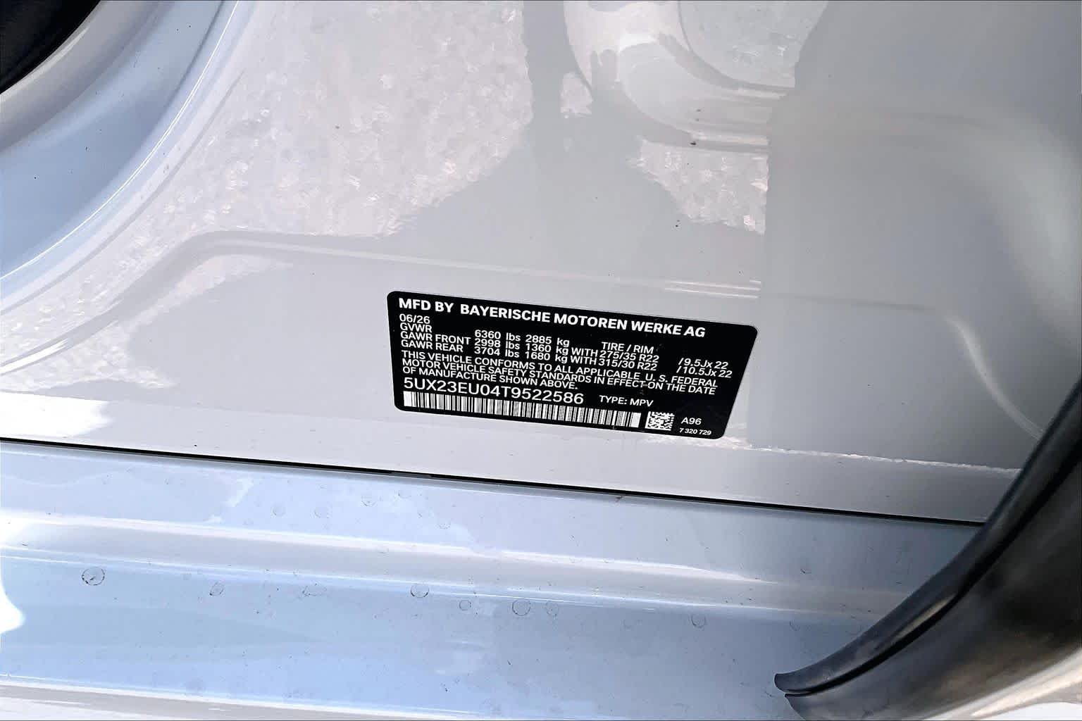 New 2026 Mineral White Metallic BMW xDrive40i image 19
