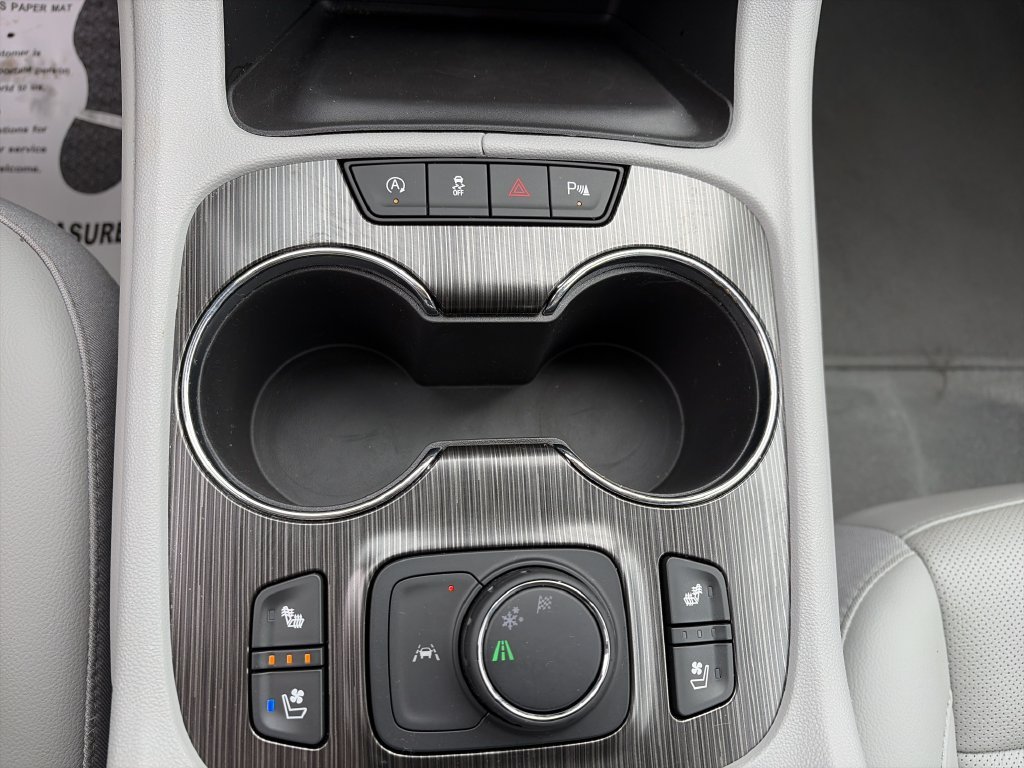 Certified Used 2023 Light Stone Metallic GMC SLT image 29