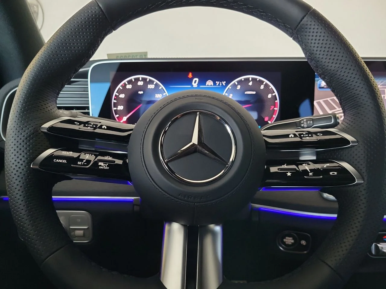 New 2026 Obsidian Black Metallic Mercedes-Benz GLS 580 image 32