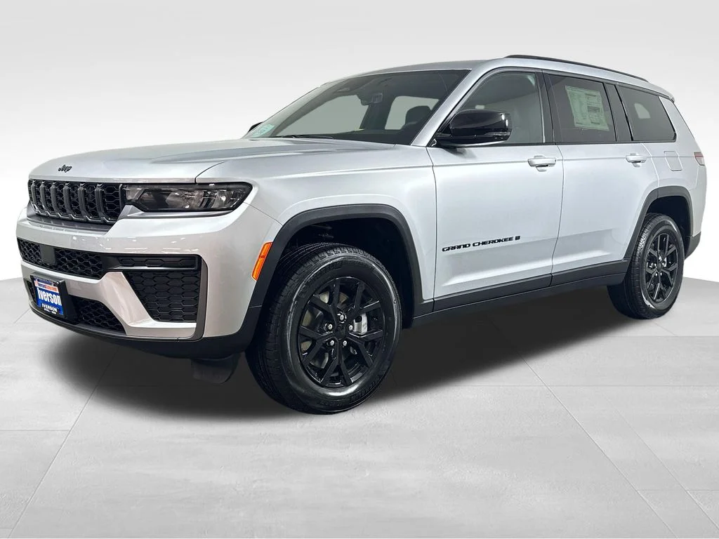 New 2026 Silver Zynith Exterior Paint Jeep Laredo image 5
