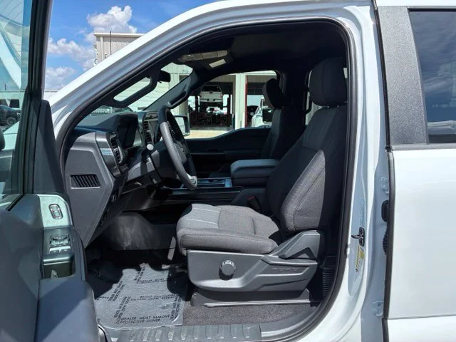 New 2026 Oxford White Ford STX image 7