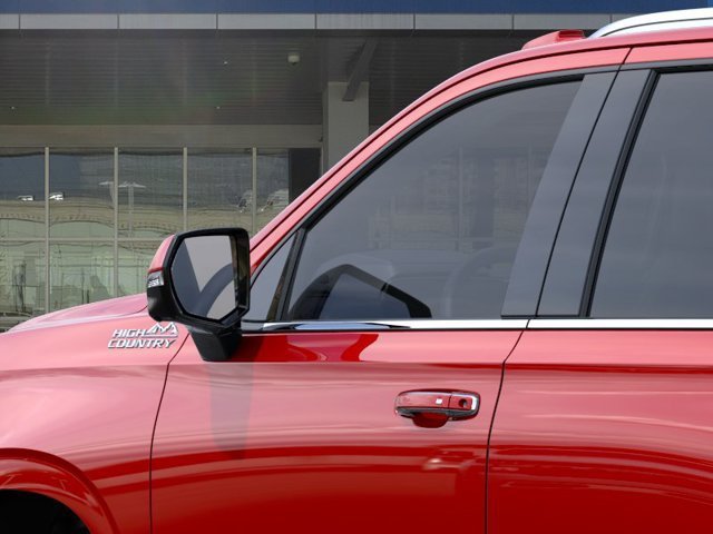 2026 Chevrolet Tahoe photo 12 of 33