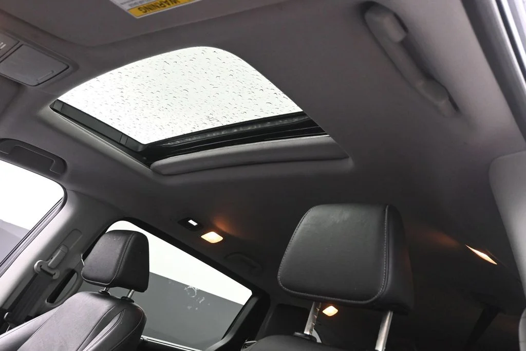 Certified Used 2024 Gray Honda EX-L image 21