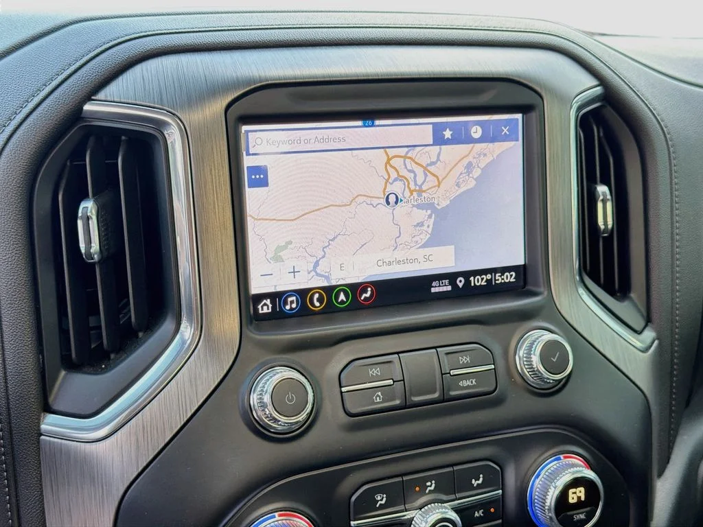 Used 2019 Onyx Black GMC Denali image 16