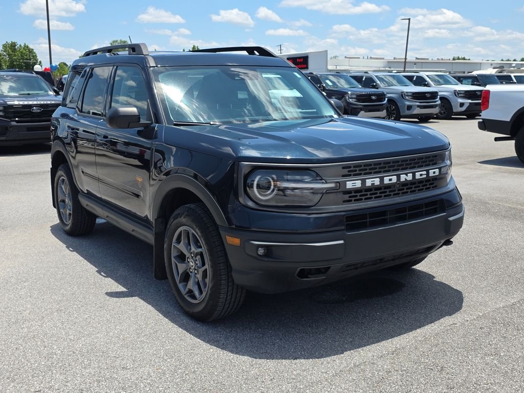 Used 2021 Blue Ford Badlands image 9