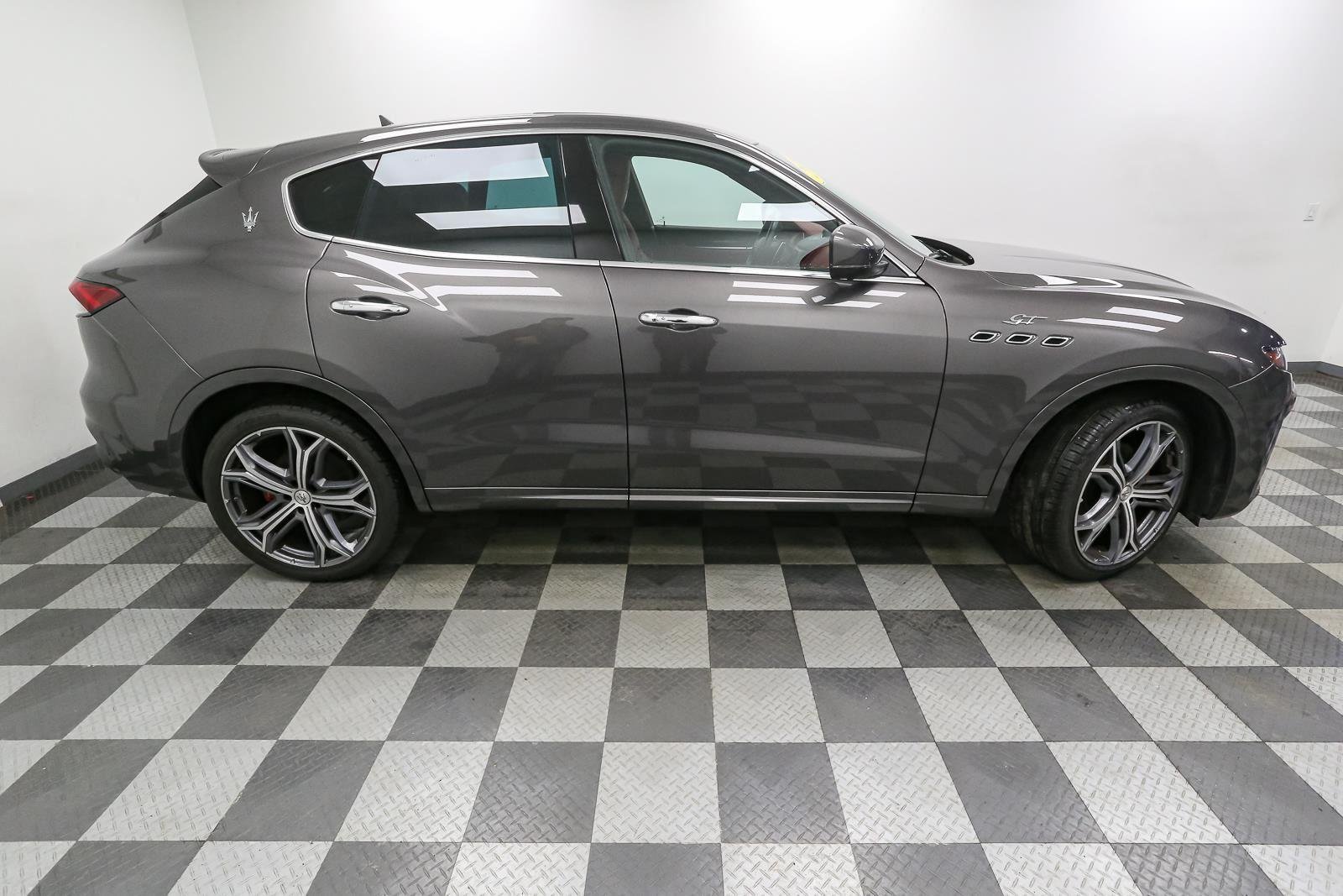 Used 2022 Grigio Maratea Metallic Maserati GT image 8