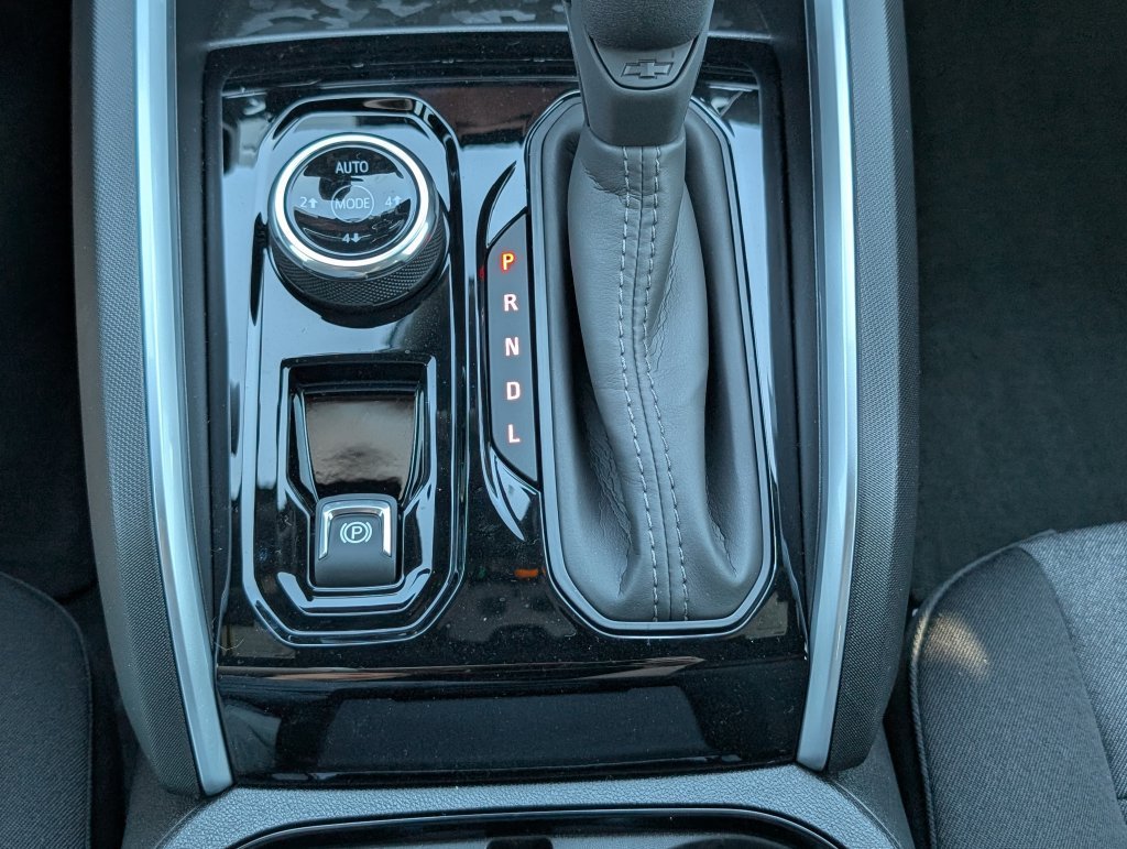 2026 Chevrolet Colorado Trail Boss - Photo 23