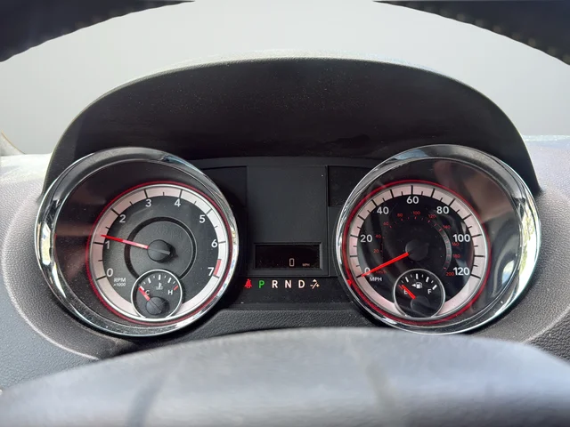 Used 2019 White Dodge SXT image 12