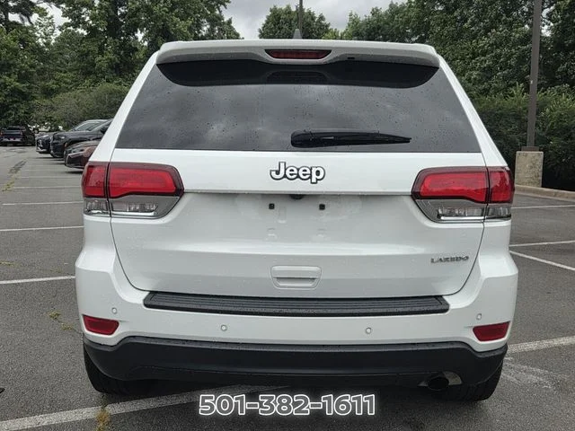 Used 2022 White Jeep Laredo E image 4