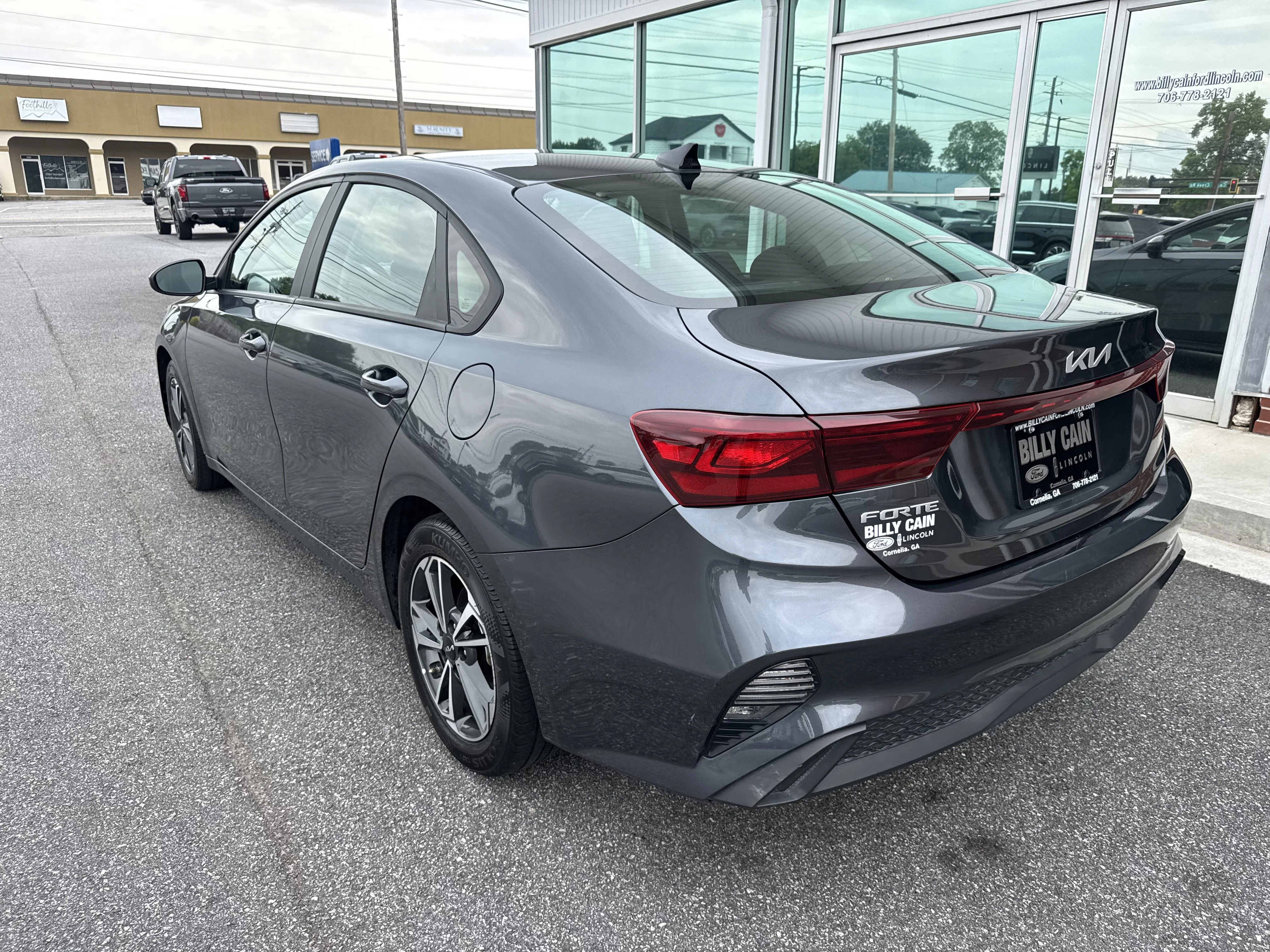 Used 2024 Kia Forte LXS with VIN 3KPF24AD9RE798418 for sale in Cornelia, GA