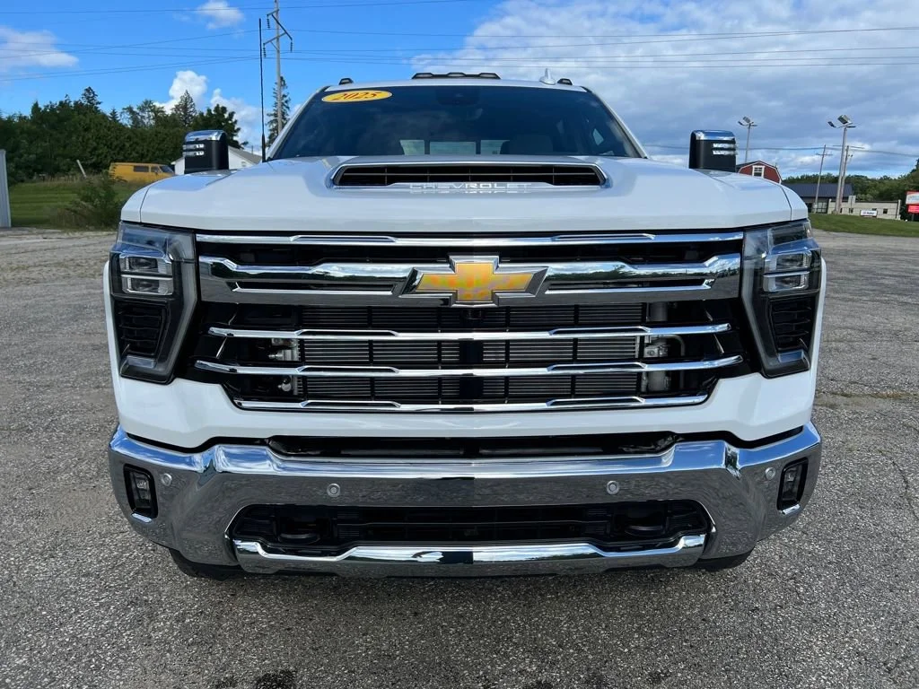 2025 Chevrolet Silverado 2500 HD LTZ - Photo 7