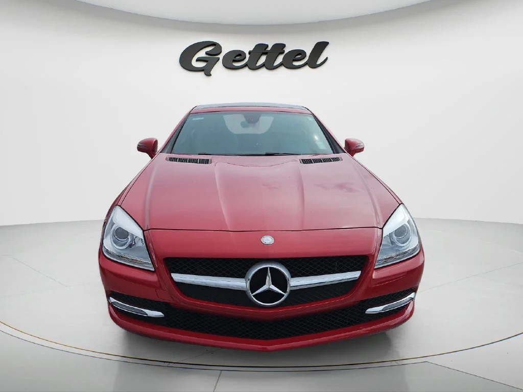 Used 2014 Black Mercedes-Benz SLK 250 image 2