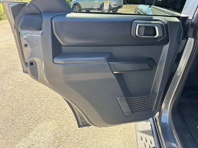 Used 2025 Gray Ford Badlands image 15