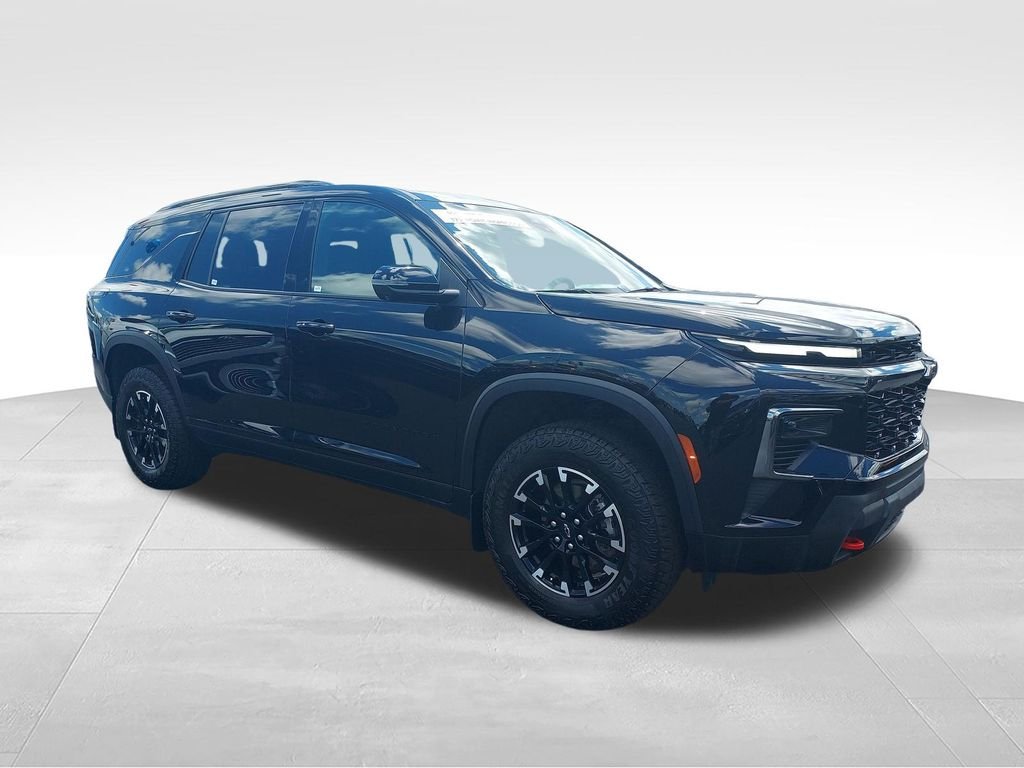 Used 2025 Black Chevrolet Z71 image 7