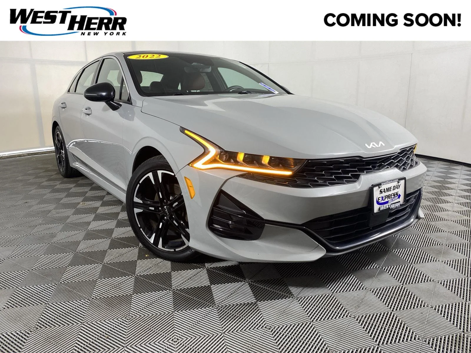 Used 2022 Wolf Gray Kia GT-Line image 1