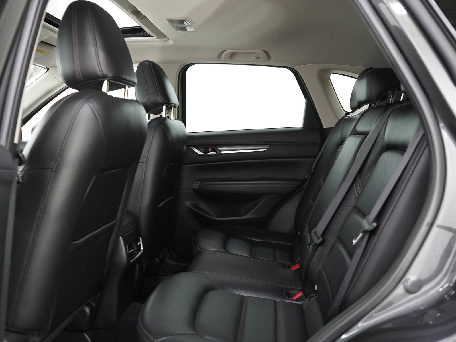 Used 2019 Machine Gray Metallic Mazda Grand Touring image 15