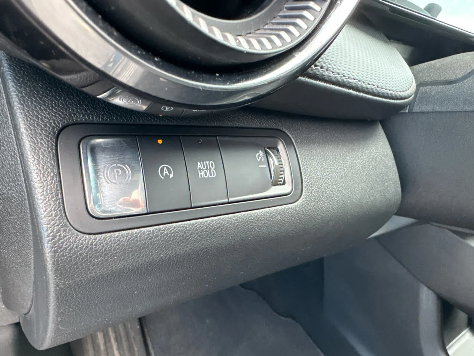 Used 2025 Mosaic Black Metallic Chevrolet LT image 19