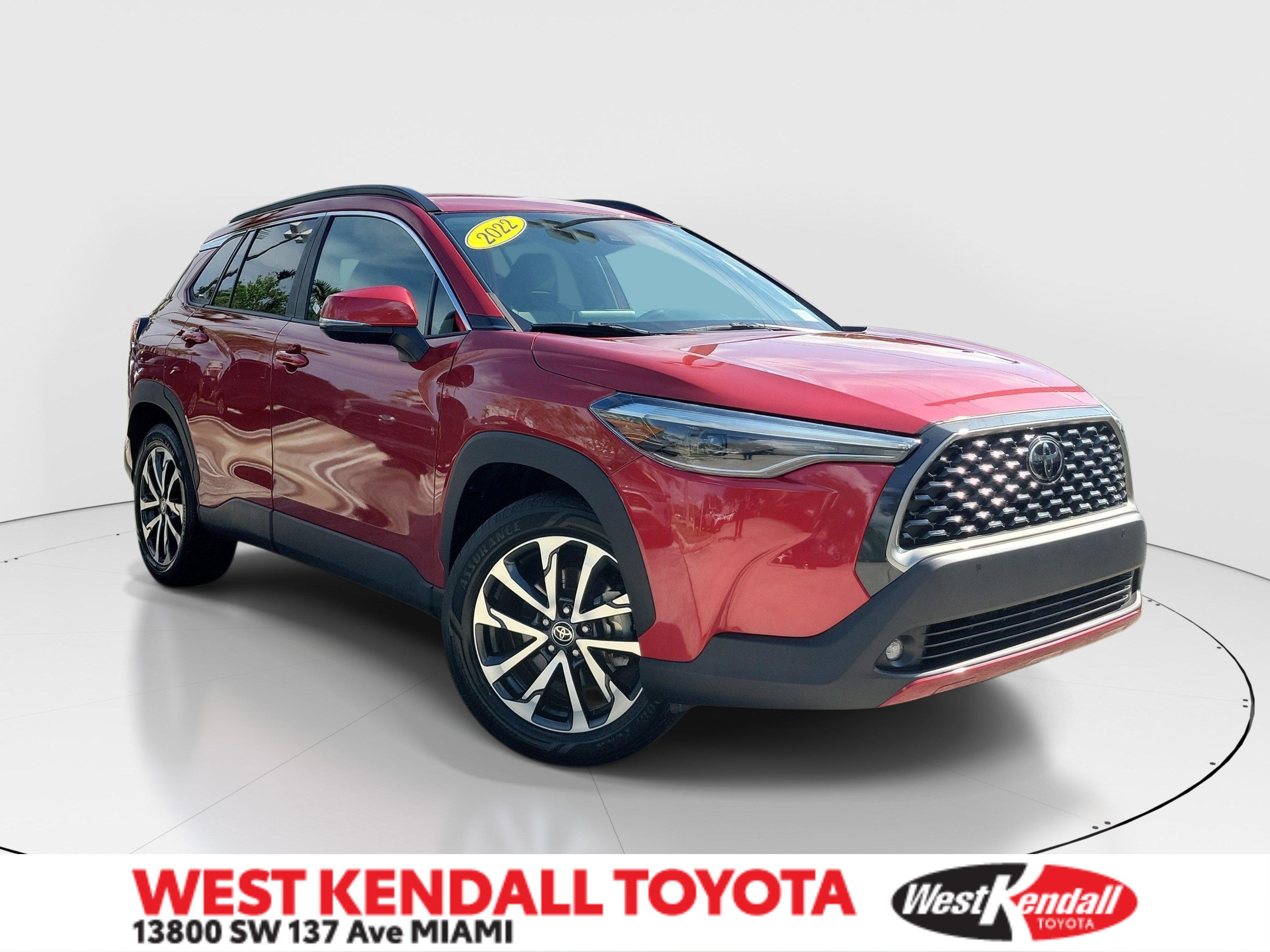 Used 2022 Barcelona Red Metallic Toyota XLE image 1