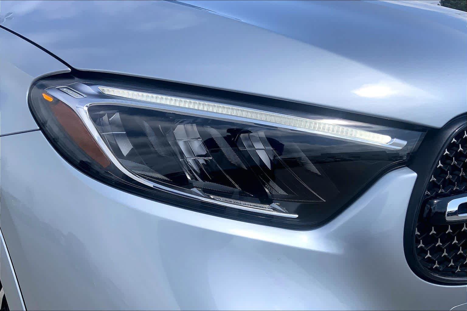 Used 2025 Cirrus Silver Metallic Mercedes-Benz GLC 300 image 27