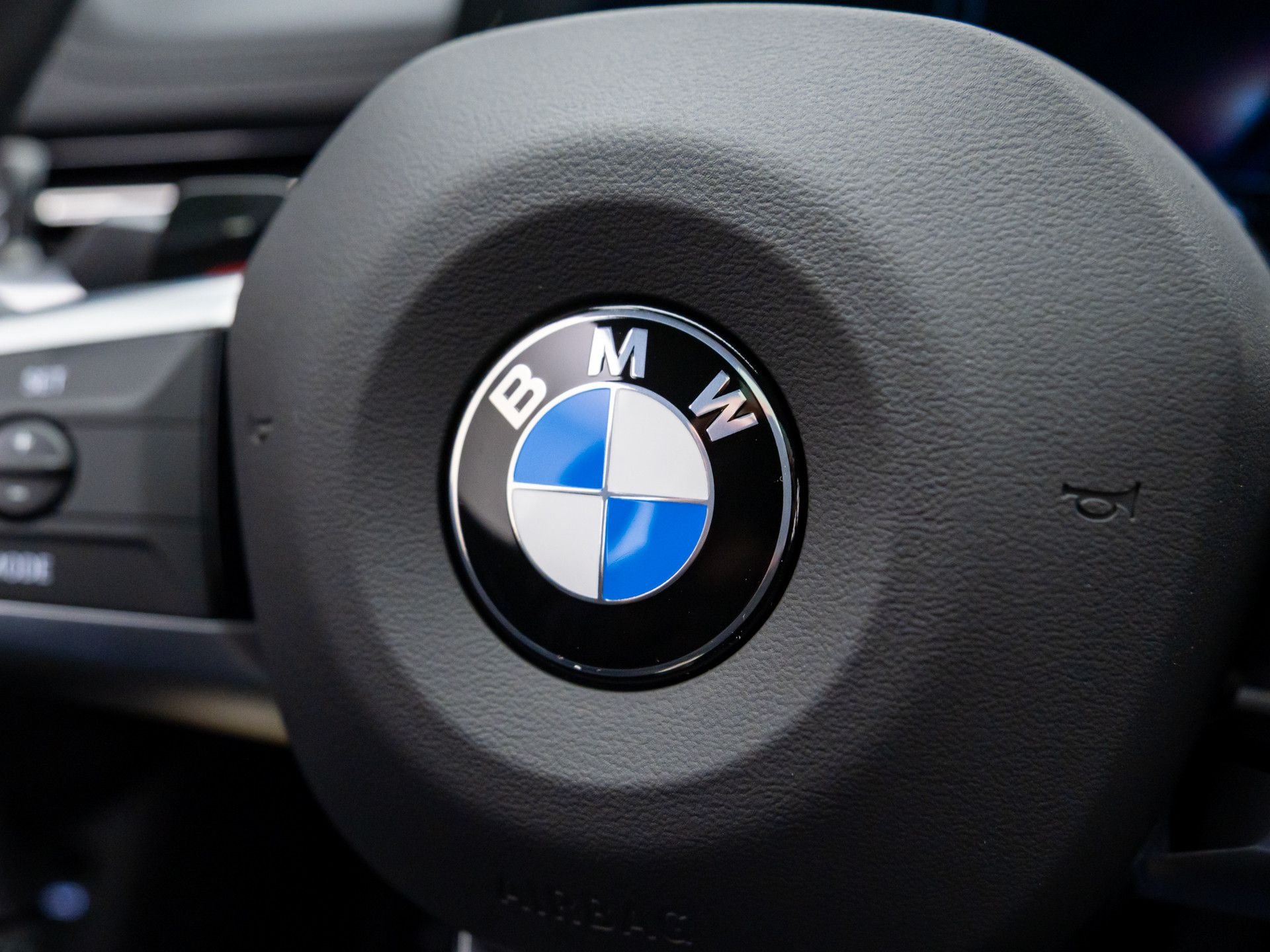 New 2026 Alpine White BMW xDrive28i image 23