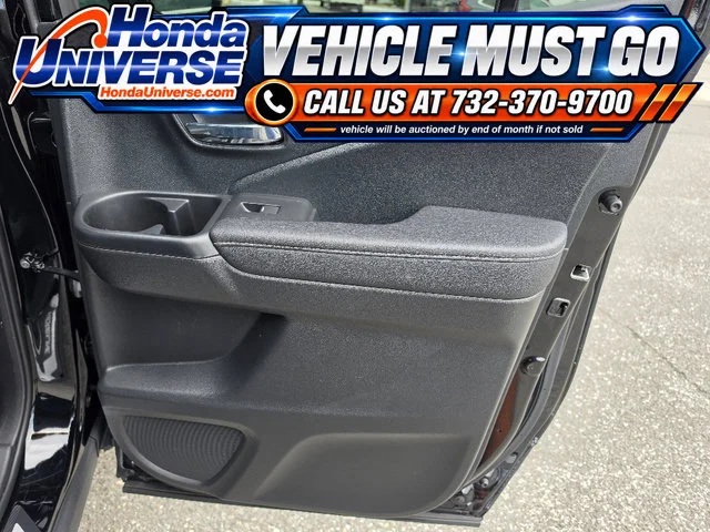 Used 2024 Crystal Black Pearl Honda RTL image 17