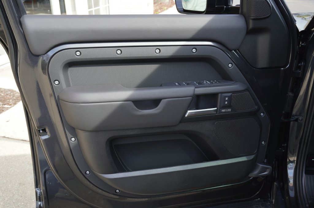 Used 2026 Gray Land Rover X image 10