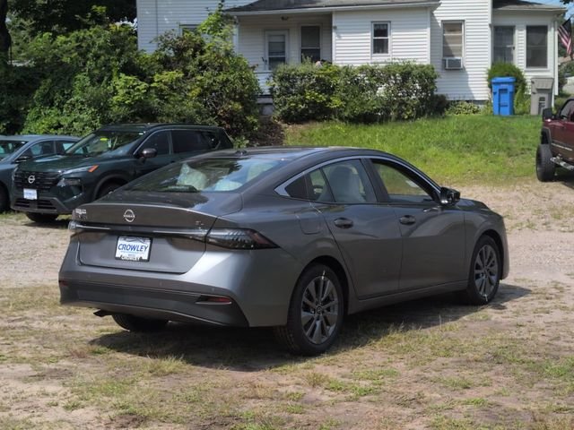 New 2026 Gun Metallic Nissan SL image 4