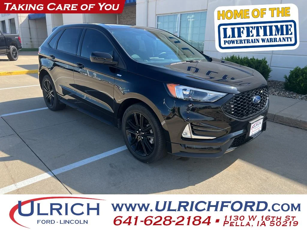 2022 Ford Edge ST-Line AWD's photo