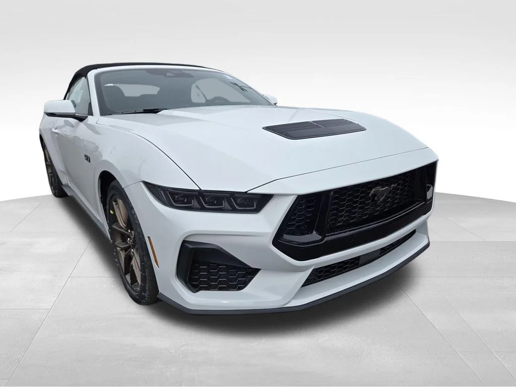 2026 Ford Mustang GT Premium Convertible's photo