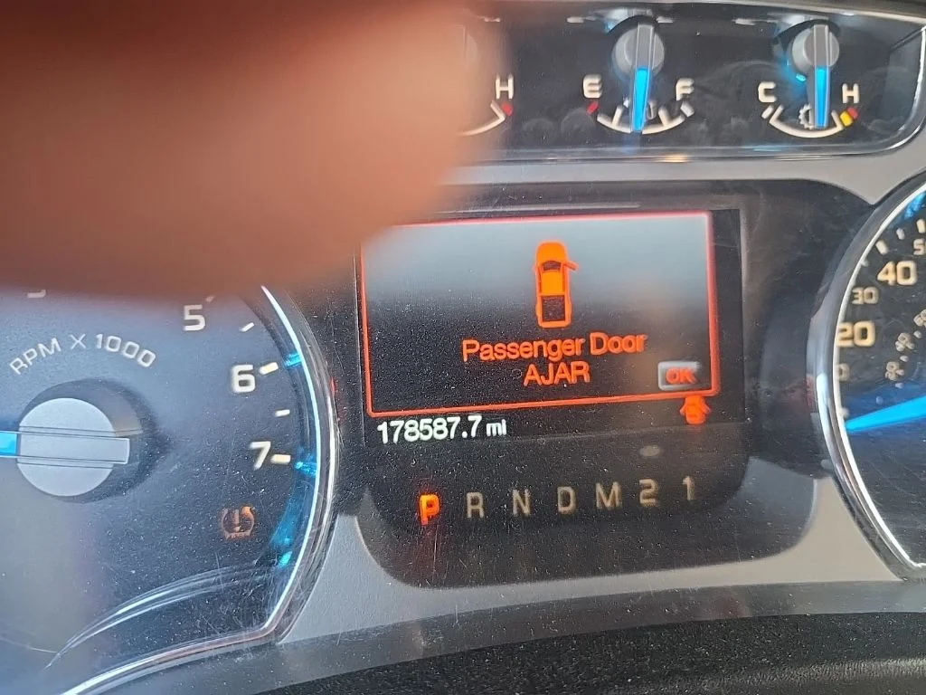 Used 2013 Silver Ford  image 10