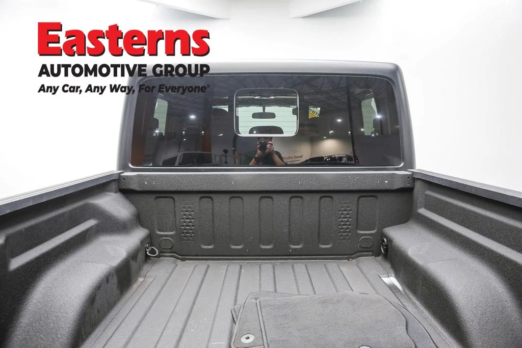 Used 2023 White Jeep Sport image 9