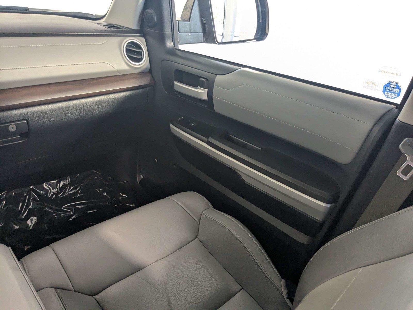 Used 2018 Magnetic Gray Metallic Toyota Limited image 38