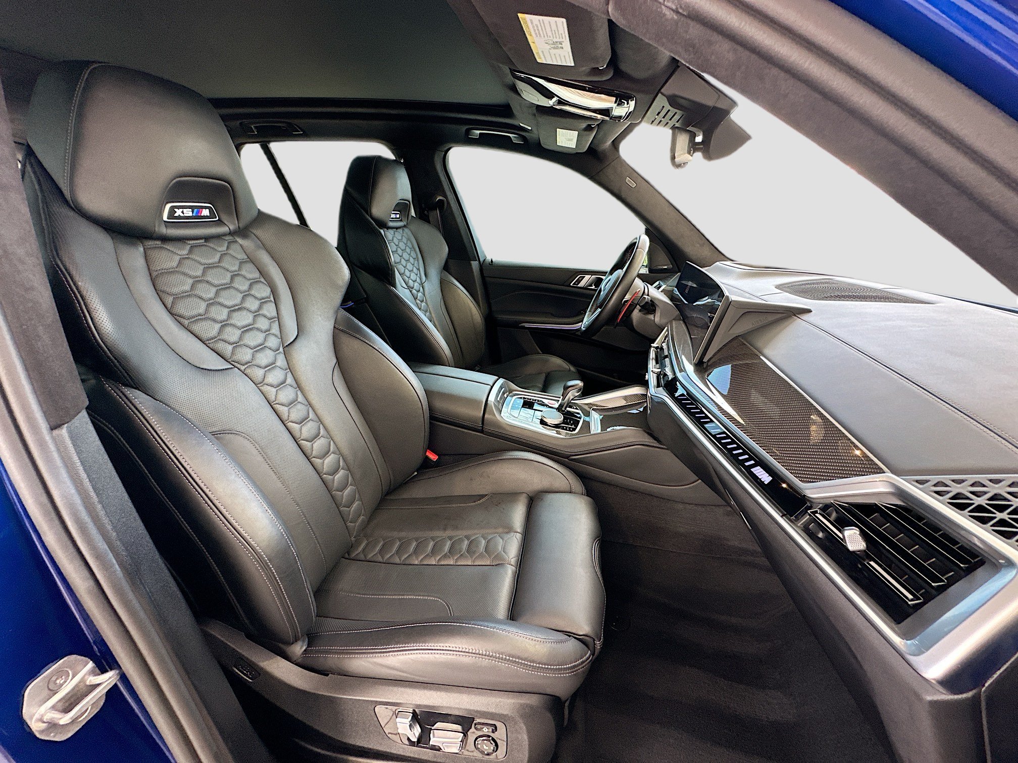 Used 2024 Marina Bay Blue Metallic BMW Competition image 28