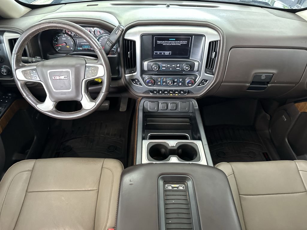 Used 2017 Black GMC SLT image 19