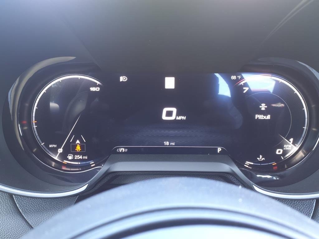2025 Alfa Romeo Giulia Base - Photo 27