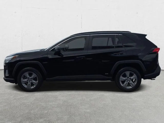 Used 2025 Midnight Black Metallic Toyota LE image 8