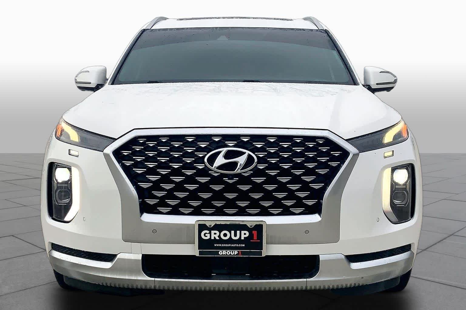Used 2021 Hyper White Hyundai Calligraphy image 3