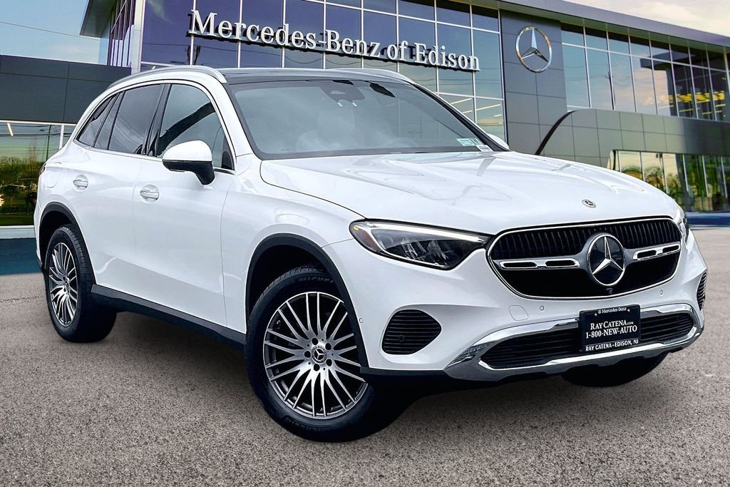 2023 Mercedes-Benz GLC
