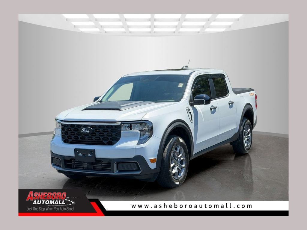 Used 2025 White Ford XLT image 1
