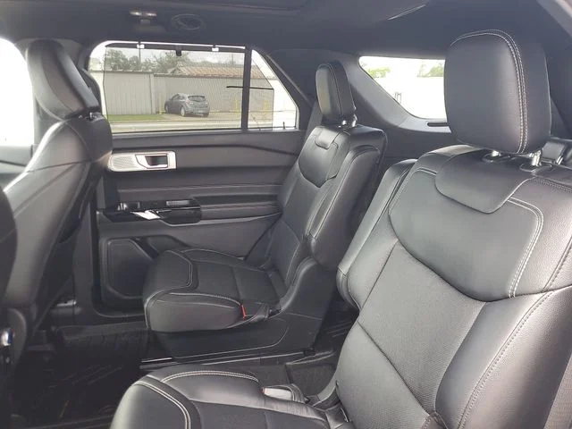 Used 2023 Silver Metallic Ford ST image 11