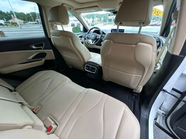 Used 2021  Acura Base image 56