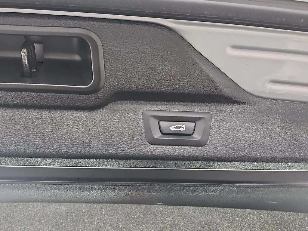 Used 2017 Silver BMW xDrive35i image 16