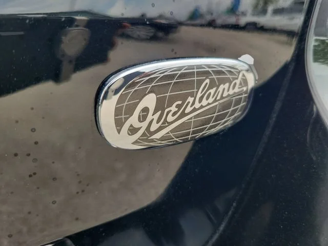 Used 2020 Black Jeep Overland image 33