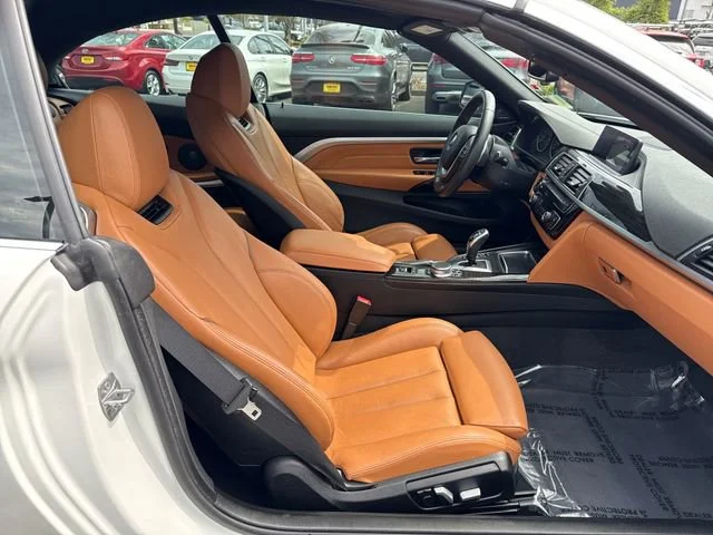 Used 2019 Alpine White BMW 440i image 9
