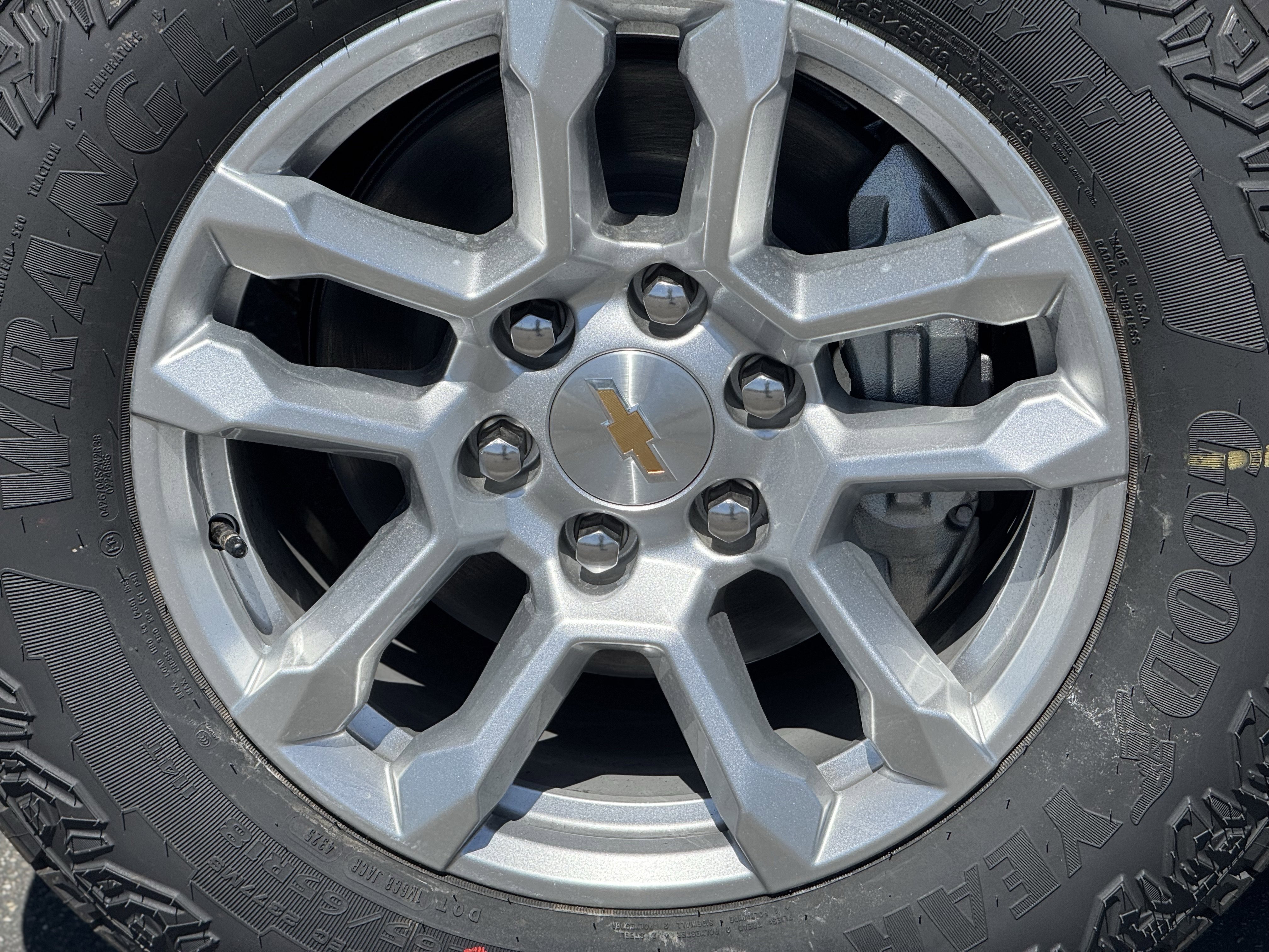 Used 2026 Sterling Gray Metallic Chevrolet LT image 9